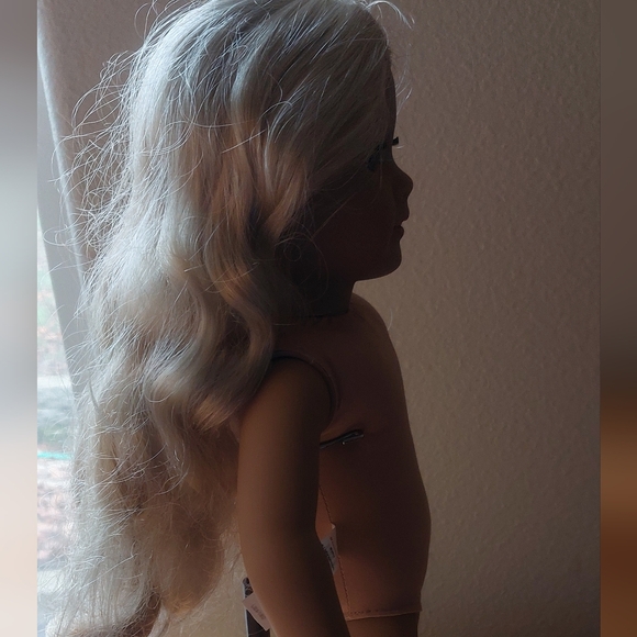 Caroline Abbot American Girl Doll with Box - Picture 11 of 13